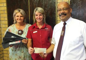 Build It bou aan Academia Biblioteek